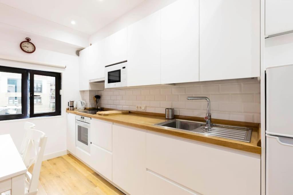 Appartamento Sorgin-Etxe. Basquenjoy Hondarribia Esterno foto